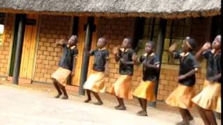 Tionge Sunday School Choir  Wadawa Munikore Pawoko [upl. by Arval]