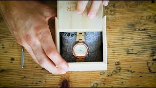 Wie kürze ich meine LAiMER Holzuhr  How to adjust my Laimer wooden watch [upl. by Erreipnaej570]