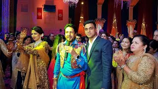 Gurdas Maan Live  Awesome Boliyan Must Watch [upl. by Islaen]